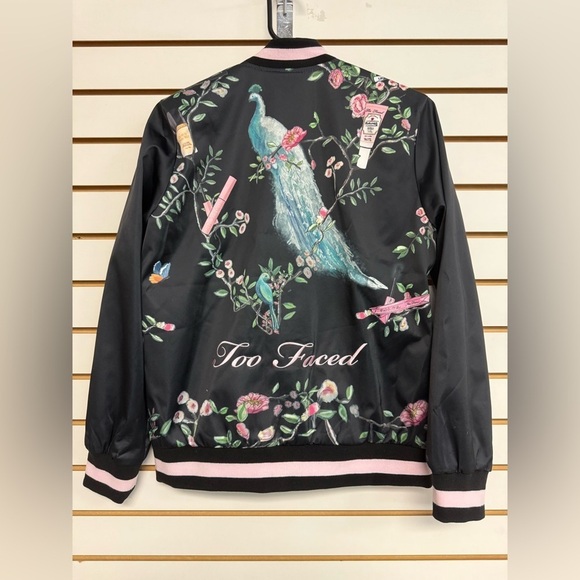 Too Faced Black Satin Bomber Jacket Size S Full Zip Lined  Floral‎ (Flaw Read) - Picture 5 of 12
